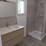 Le Mazet Du Salagou بيت للعطل *
